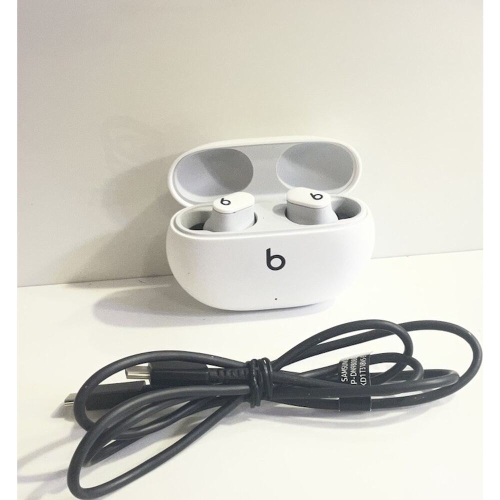 Beats Studio Buds - True Wireless Noise Cancelling Earbuds White